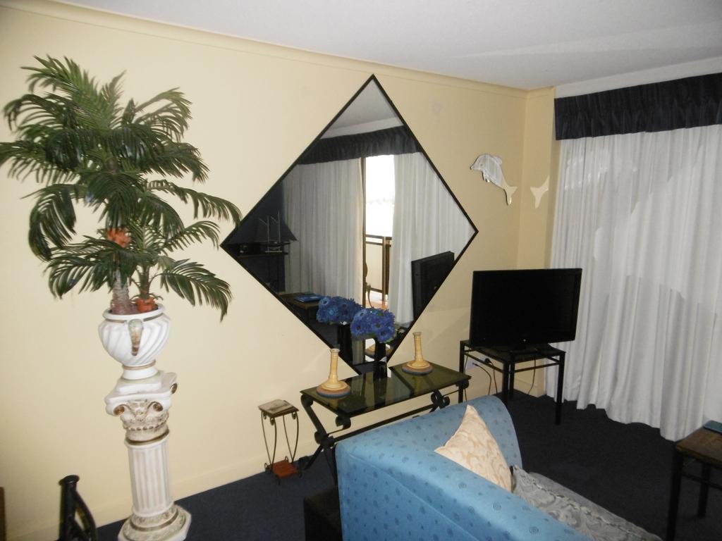 Trafalgar Towers Maroochydore Δωμάτιο φωτογραφία