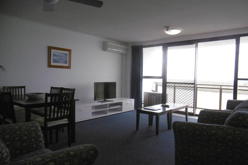 Trafalgar Towers Aparthotel Maroochydore Δωμάτιο φωτογραφία