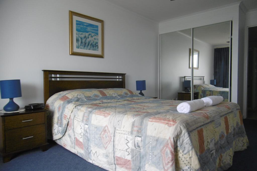 Trafalgar Towers Aparthotel Maroochydore Δωμάτιο φωτογραφία