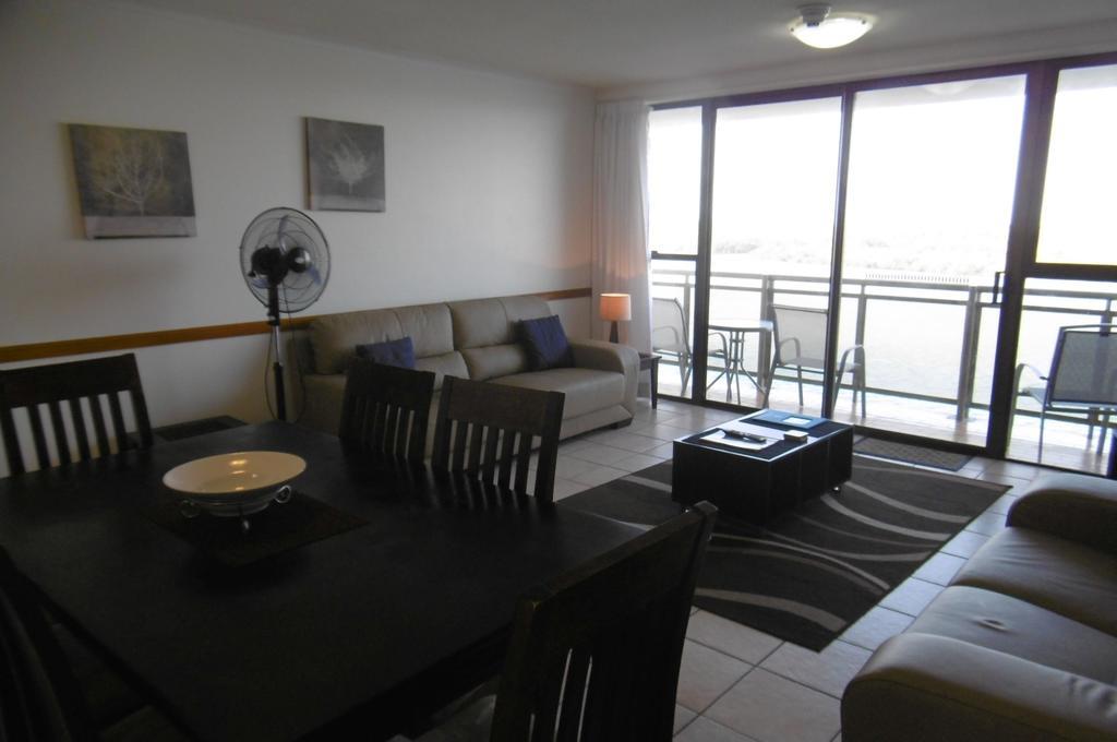 Trafalgar Towers Aparthotel Maroochydore Δωμάτιο φωτογραφία